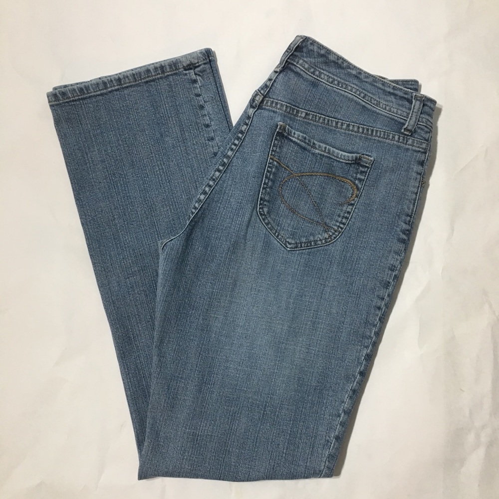 Chico’s High Waisted Platinum Quartz Jeans